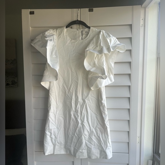 love bonito Dresses & Skirts - NWT Love Bonito Remia Flare Sleeve Shift Dress